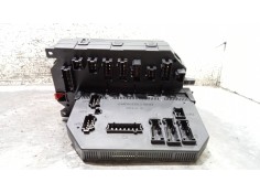 Recambio de caja reles / fusibles para mercedes clase s (w221) berlina 450 l (221.170) referencia OEM IAM A2215402862 A221545773 2