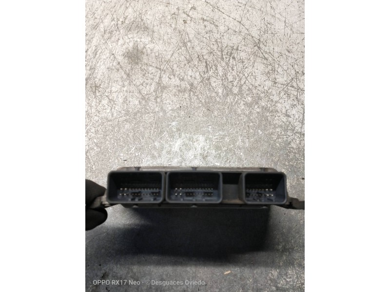 Recambio de centralita motor uce para renault megane ii berlina 5p confort authentique referencia OEM IAM 215841533B1 8200298463