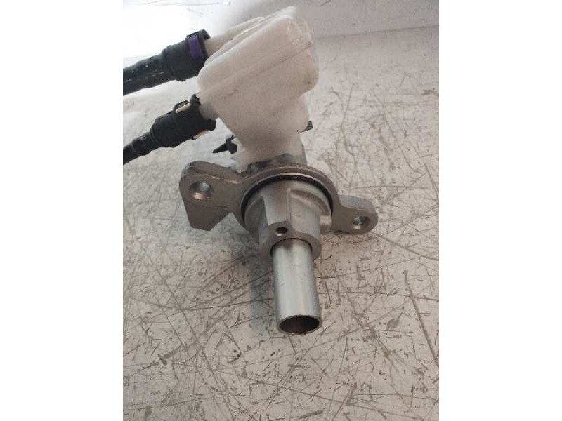 Recambio de bomba freno para ford fiesta (ccn) black edition referencia OEM IAM 22554A640 214086 B19770991 1751664