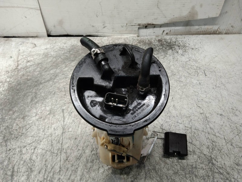 Recambio de bomba combustible para bmw serie 3 berlina (e46) 320d referencia OEM IAM 228214002001  
