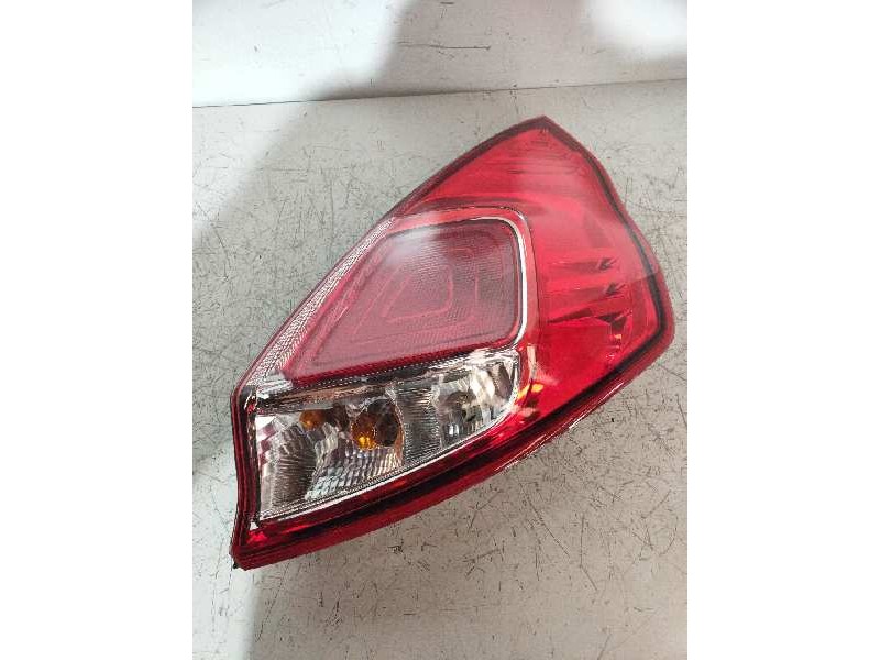 Recambio de piloto trasero derecho para ford fiesta (ccn) black edition referencia OEM IAM C1BB13404AA  