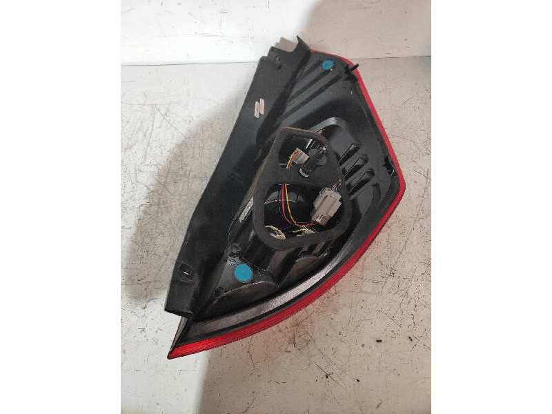 Recambio de piloto trasero izquierdo para ford fiesta (ccn) black edition referencia OEM IAM C1BB13405AA  