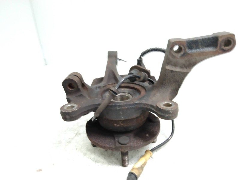 Recambio de mangueta delantera izquierda para daewoo nubira berlina 1.6 cat referencia OEM IAM   