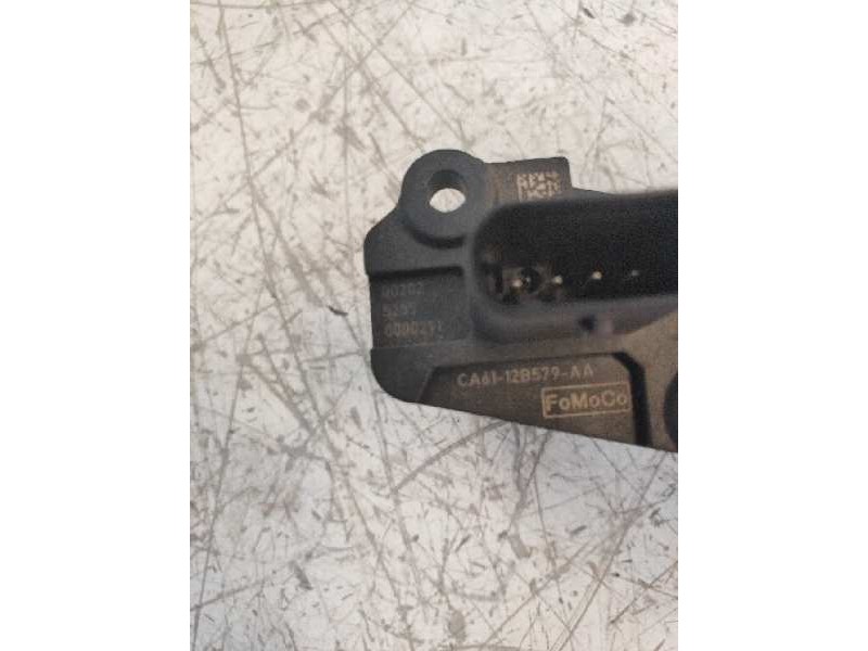 Recambio de caudalimetro para ford fiesta (ccn) black edition referencia OEM IAM CA6112B579AA  FOMOCO