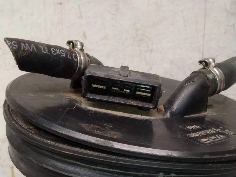 Recambio de bomba combustible para volkswagen polo classic (6v2) básico referencia OEM IAM   