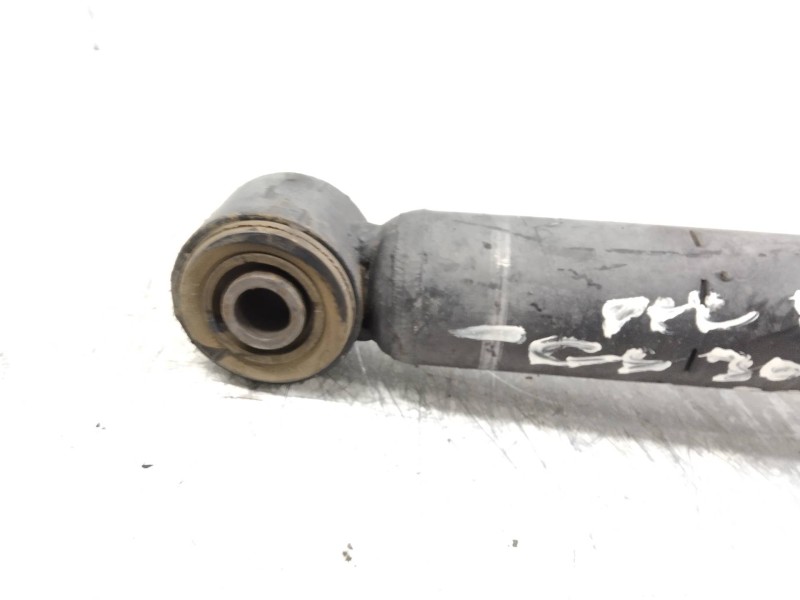 Recambio de amortiguador delantero derecho para lexus gs300 (jzs160) básico referencia OEM IAM   