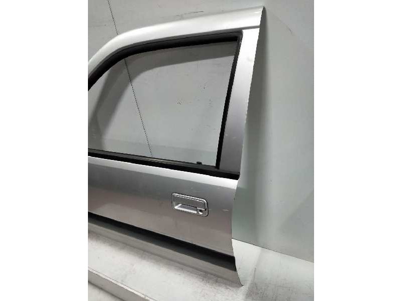 Recambio de puerta delantera izquierda para opel frontera b 2.2 16v dti referencia OEM IAM  5P 