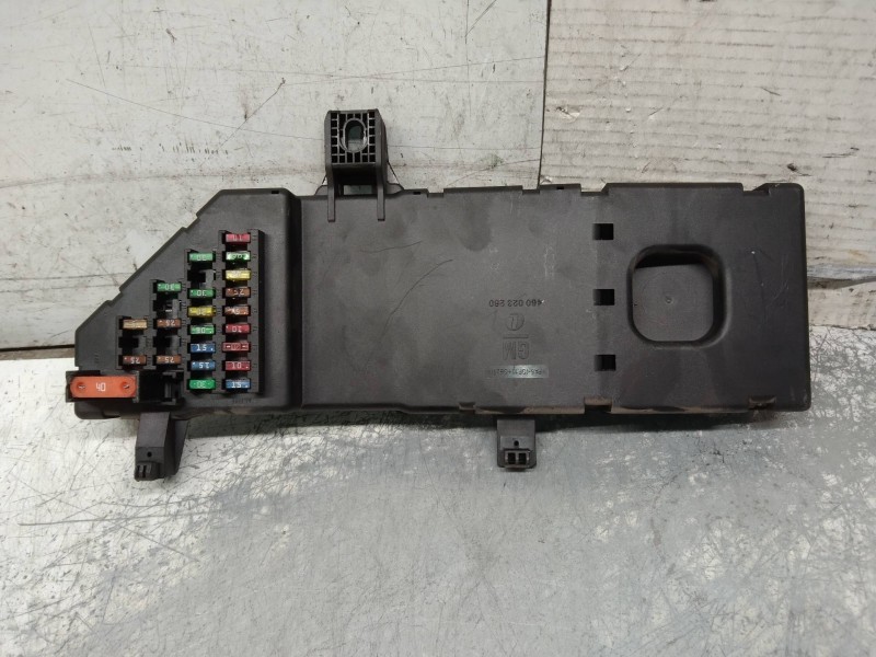 Recambio de caja reles / fusibles para saab 9-3 berlina 2.2 tid arc referencia OEM IAM 12801759  