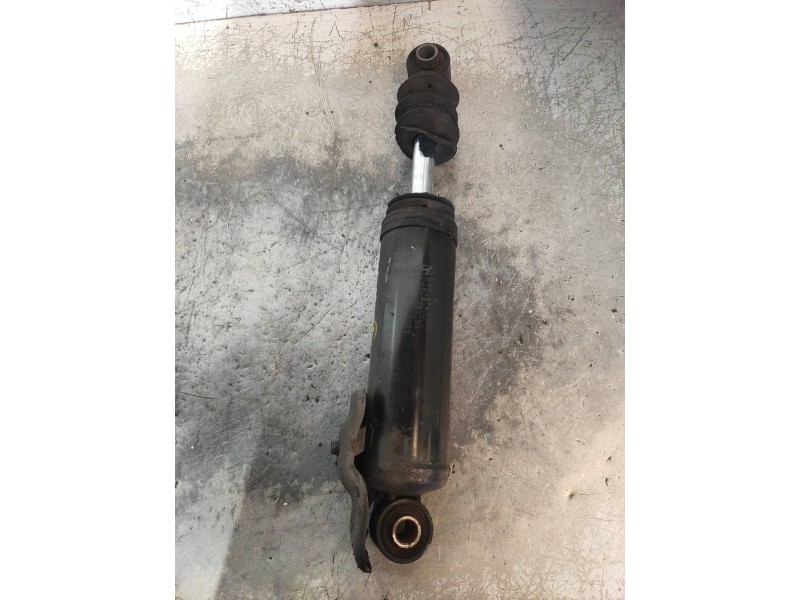Recambio de amortiguador trasero izquierdo para hyundai santa fe (bm) 2.2 crdi classic (2wd) referencia OEM IAM   