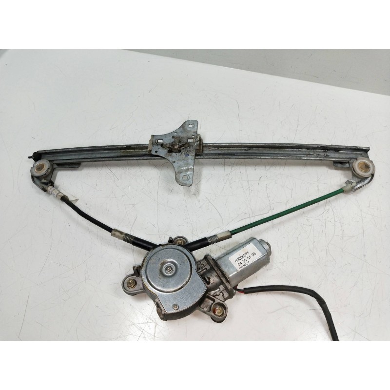 Recambio de elevalunas delantero derecho para opel agila 1.2 16v cat (z 12 xe / lw4) referencia OEM IAM 09206371  5P