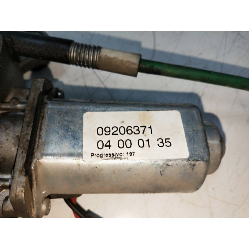 Recambio de elevalunas delantero derecho para opel agila 1.2 16v cat (z 12 xe / lw4) referencia OEM IAM 09206371  5P