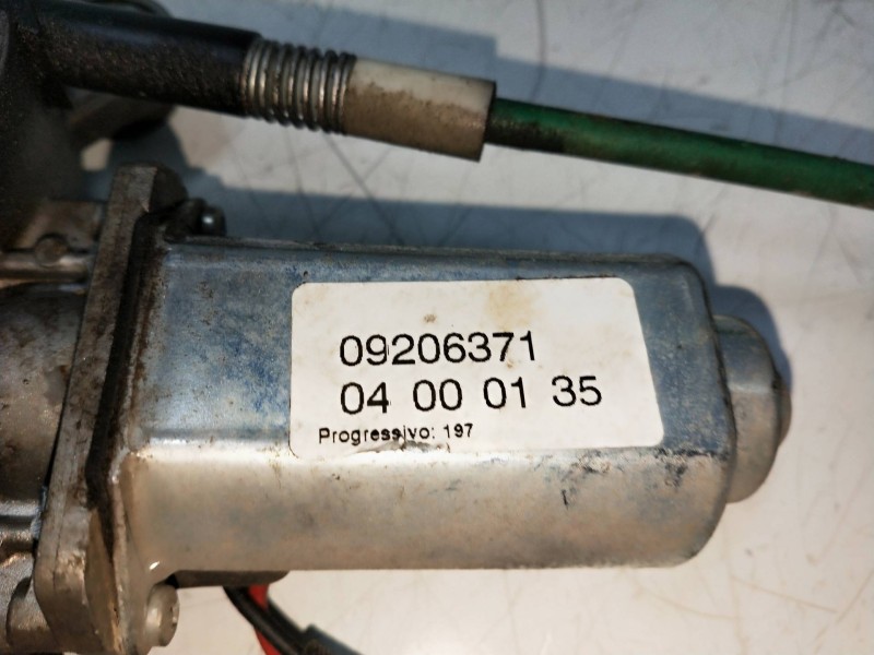 Recambio de elevalunas delantero derecho para opel agila 1.2 16v cat (z 12 xe / lw4) referencia OEM IAM 09206371  5P