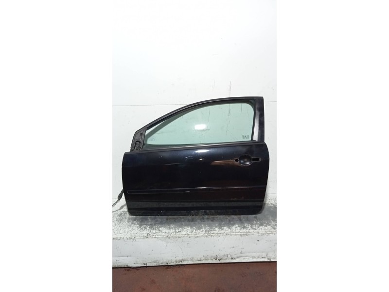 Recambio de puerta delantera izquierda para ford focus berlina (cap) titanium referencia OEM IAM  3P 