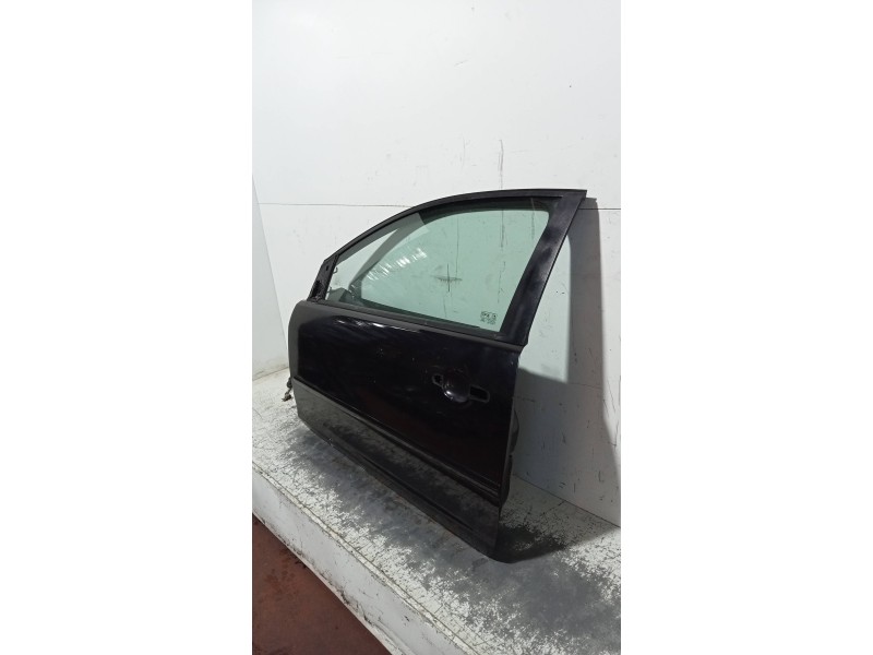 Recambio de puerta delantera izquierda para ford focus berlina (cap) titanium referencia OEM IAM  3P 