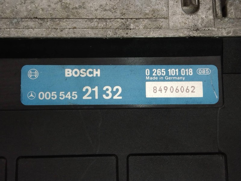 Recambio de centralita abs para mercedes clase e (w124) berlina d 300 (124.130) referencia OEM IAM 0265101018 0055452132 