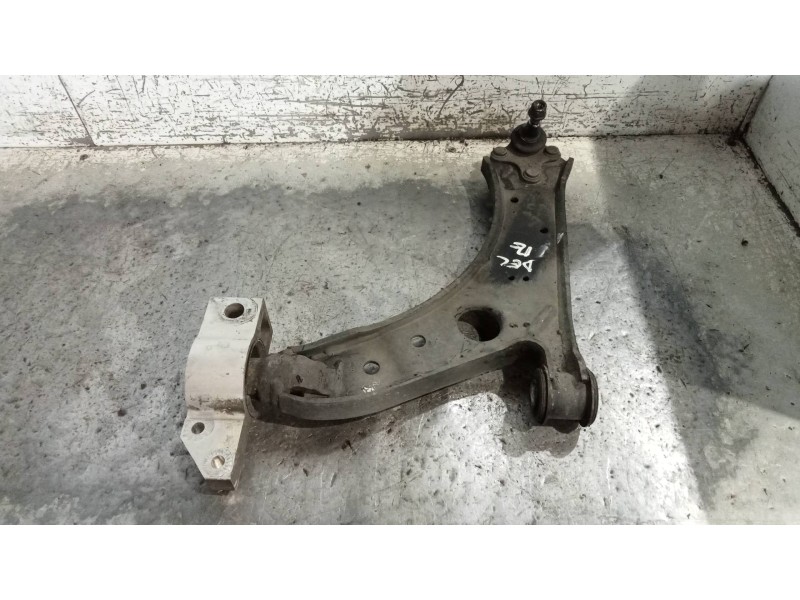 Recambio de brazo suspension inferior delantero izquierdo para audi a3 (8p) 1.9 tdi attraction referencia OEM IAM 1K0407189E  