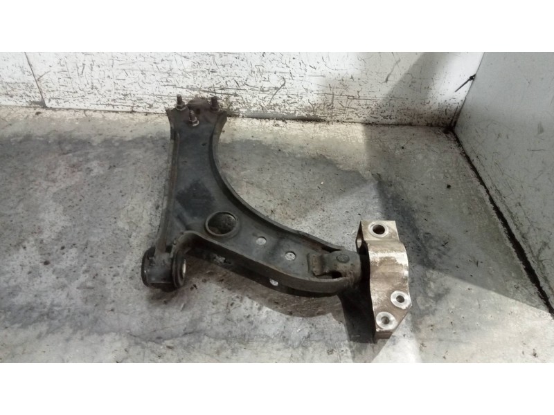 Recambio de brazo suspension inferior delantero izquierdo para audi a3 (8p) 1.9 tdi attraction referencia OEM IAM 1K0407189E  