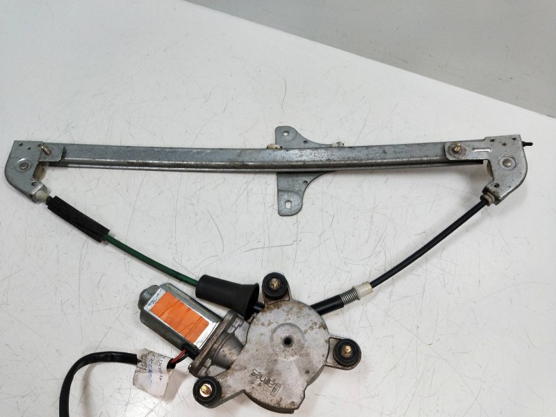 Recambio de elevalunas delantero derecho para opel agila 1.3 16v cdti cat (z 13 dt / ln9) referencia OEM IAM 09215910  