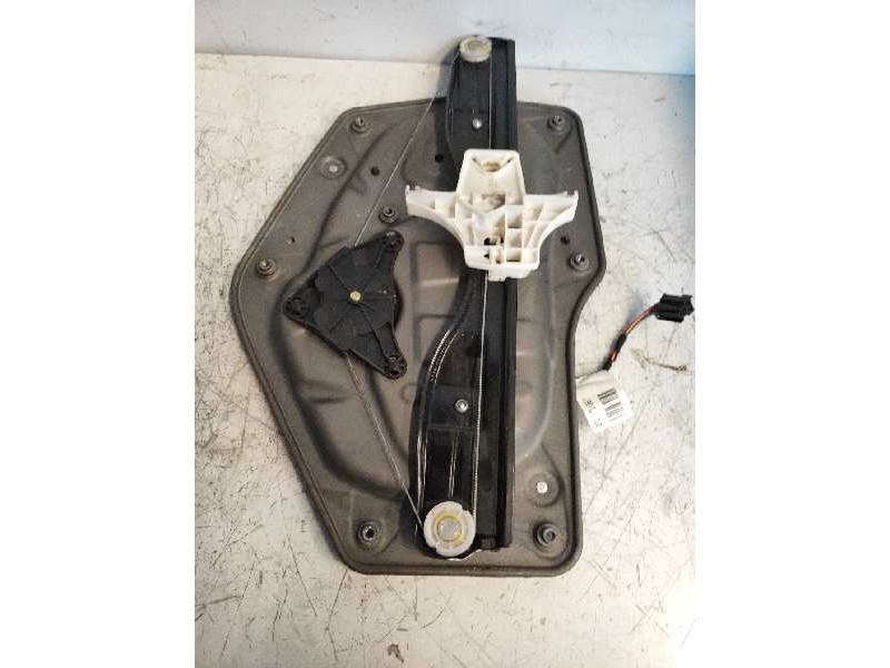 Recambio de elevalunas trasero izquierdo para skoda superb combi (3t5) comfort referencia OEM IAM 1101965578100 8K0959811 