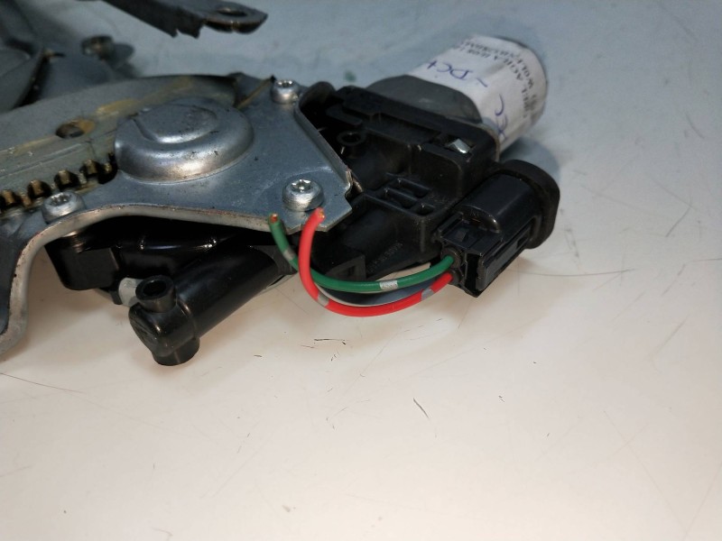 Recambio de elevalunas delantero derecho para opel agila b 1.2 cat (k12b / luy) referencia OEM IAM   5P