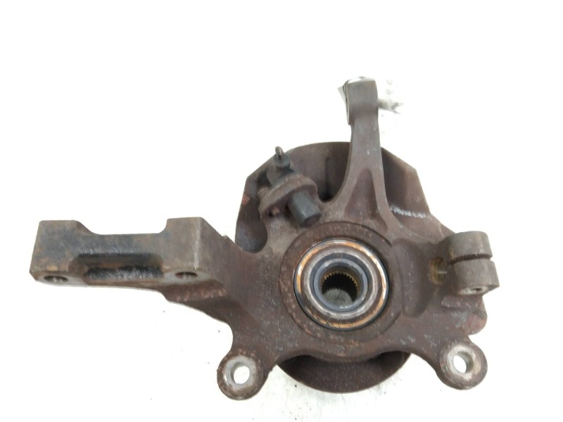 Recambio de mangueta delantera derecha para chevrolet nubira berlina 1.6 cat referencia OEM IAM   