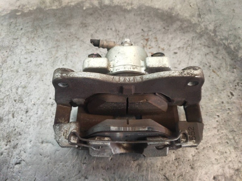 Recambio de pinza freno delantera izquierda para toyota yaris hybrid active referencia OEM IAM   