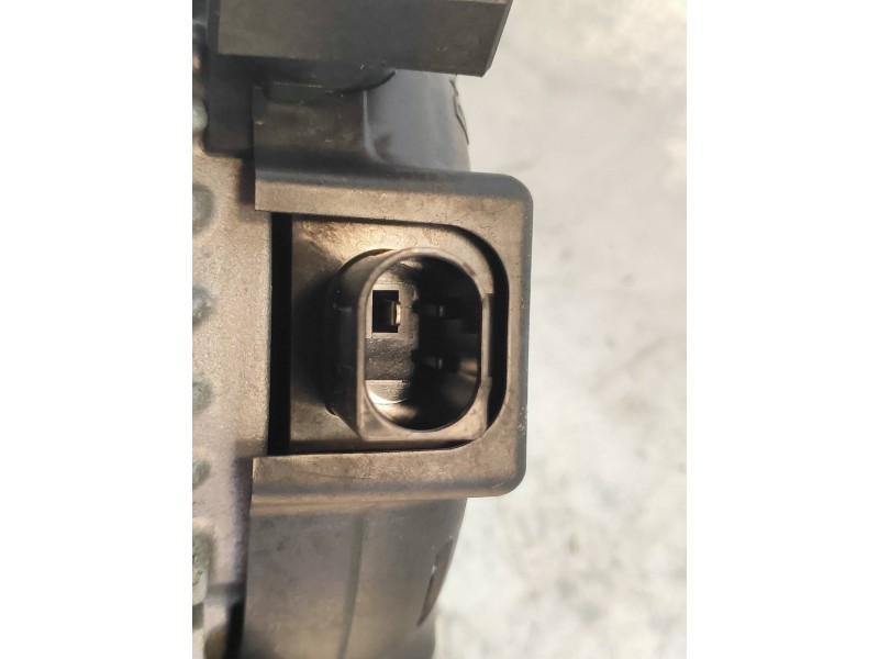 Recambio de alternador para mini mini 5-trg. (f55) one d referencia OEM IAM 764013104 1042118182 DENSO