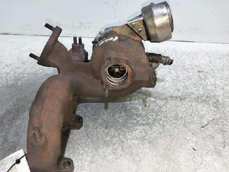 Recambio de turbocompresor para volkswagen polo (9n1) highline referencia OEM IAM 038253019P  