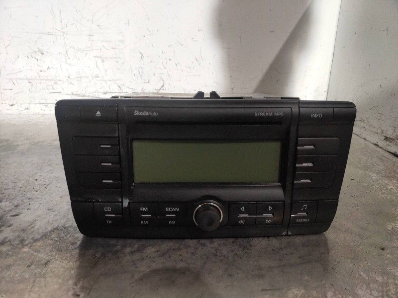 Recambio de sistema audio / radio cd para skoda octavia combi (1z5) scout 4x4 referencia OEM IAM   