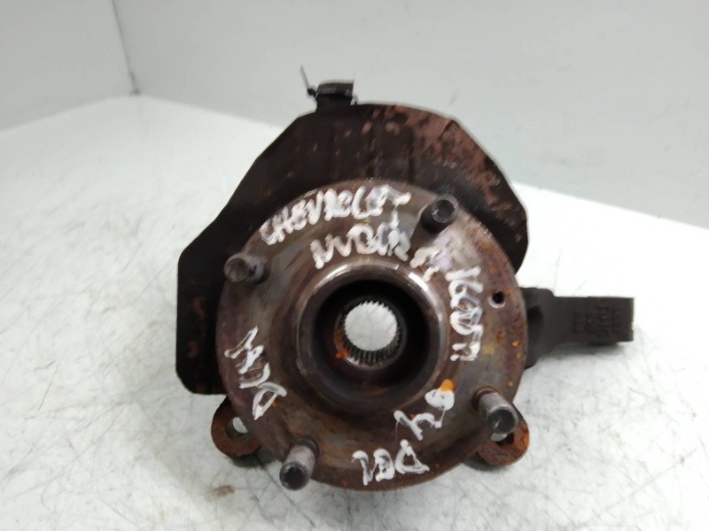 Recambio de mangueta delantera derecha para chevrolet nubira berlina sx referencia OEM IAM   