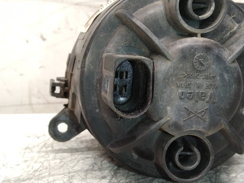 Recambio de faro antiniebla derecho para audi s8 (d2) 4.2 referencia OEM IAM 89300985  