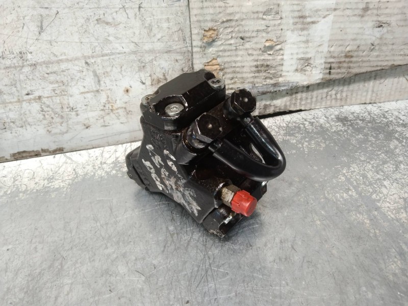 Recambio de bomba inyeccion para opel corsa d cmon referencia OEM IAM 0445010138 55198933 