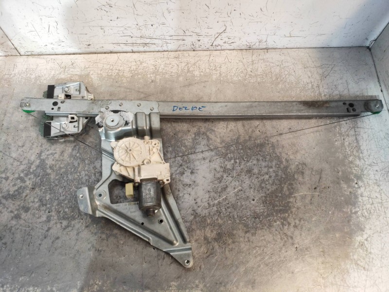 Recambio de elevalunas delantero derecho para volkswagen crafter combi (2e) combi 30 referencia OEM IAM A9067200146 995184103 5P