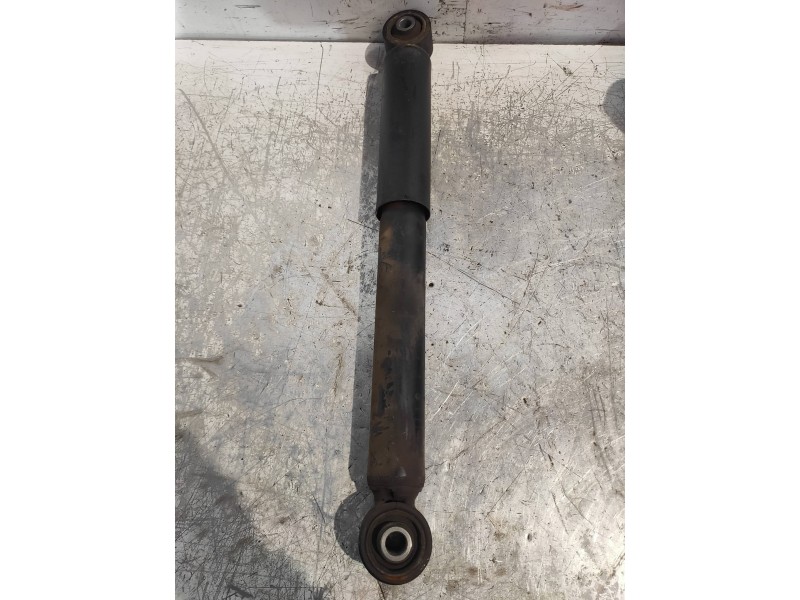 Recambio de amortiguador trasero derecho para volkswagen t6 transporter furgón largo ta referencia OEM IAM 7E0513029  