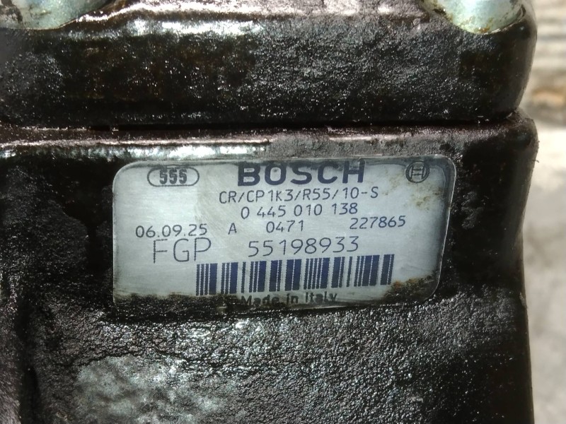 Recambio de bomba inyeccion para opel corsa d cmon referencia OEM IAM 0445010138 55198933 