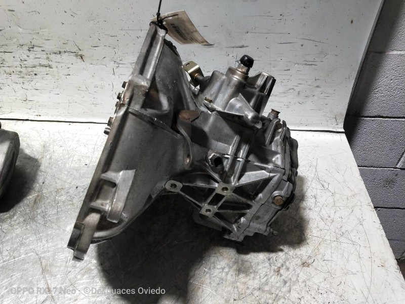 Recambio de caja cambios para daewoo tacuma referencia OEM IAM C043493 BC372 