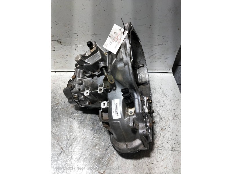 Recambio de caja cambios para daewoo tacuma referencia OEM IAM C043493 BC372 