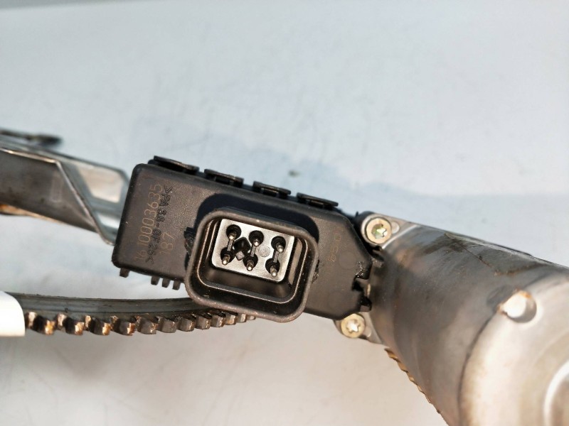 Recambio de elevalunas delantero izquierdo para opel astra g berlina 2.0 dti referencia OEM IAM 90521881 119950200 3P Recambio de elevalunas delantero izquierdo para opel astra g berlina 2.0 dti referencia OEM IAM 90521881 119950200 3P