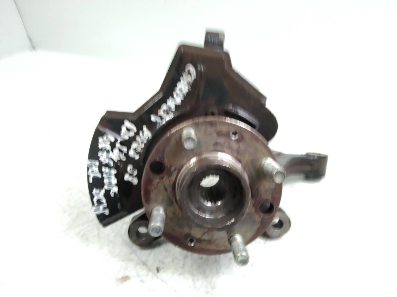 Recambio de mangueta delantera derecha para chevrolet aveo ls referencia OEM IAM   