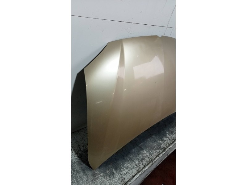 Recambio de capot para ssangyong rodius xdi referencia OEM IAM   