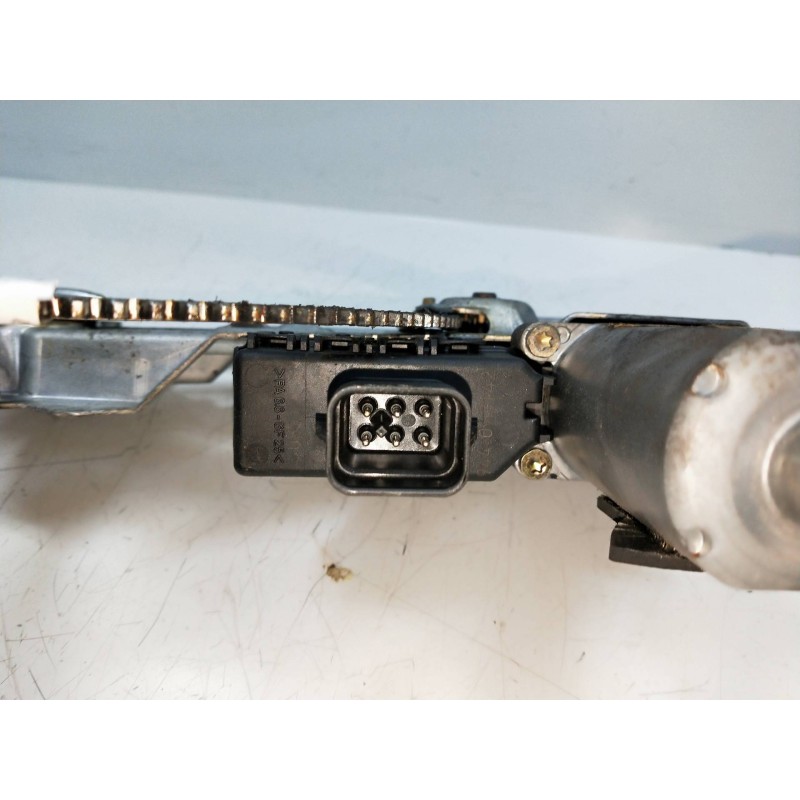 Recambio de elevalunas delantero derecho para opel astra g berlina 1.7 16v dti cat (y 17 dt / lr6) referencia OEM IAM 90521882 1