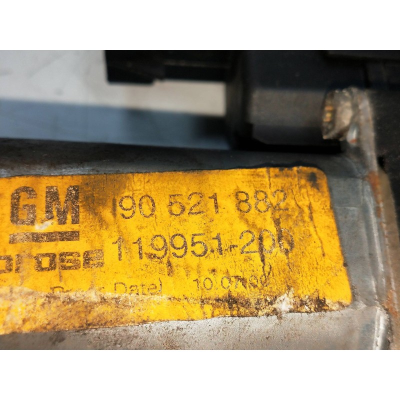 Recambio de elevalunas delantero derecho para opel astra g berlina 1.7 16v dti cat (y 17 dt / lr6) referencia OEM IAM 90521882 1