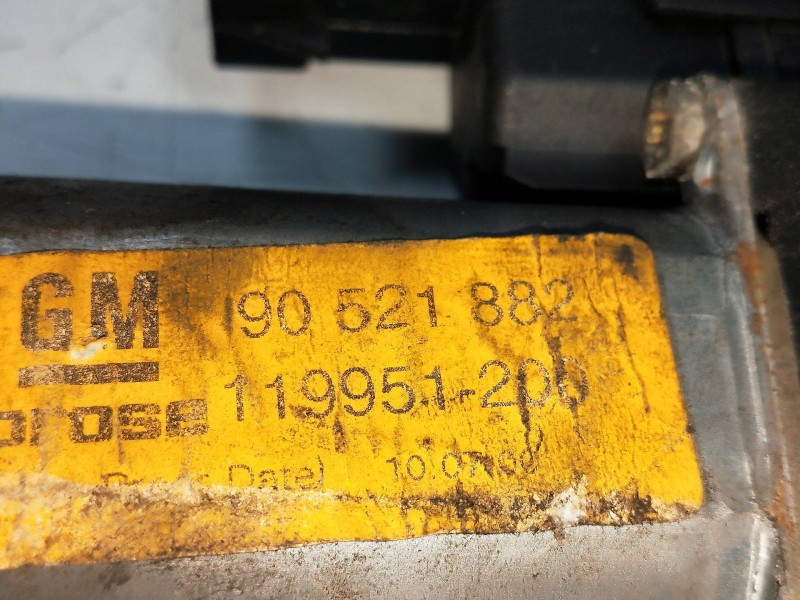 Recambio de elevalunas delantero derecho para opel astra g berlina 1.7 16v dti cat (y 17 dt / lr6) referencia OEM IAM 90521882 1