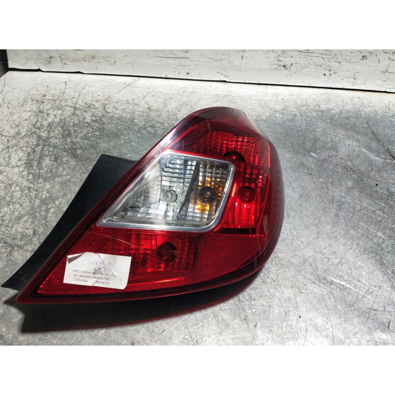 Recambio de piloto trasero derecho para opel corsa d cosmo referencia OEM IAM 13269051 89318821 
