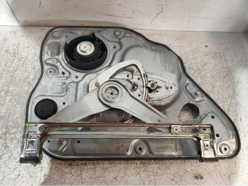 Recambio de elevalunas trasero derecho para volvo s40 berlina 1.6 d kinetic referencia OEM IAM 8679083 30724757 