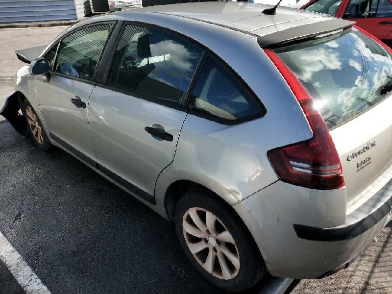 citroen c4 berlina del año 2008