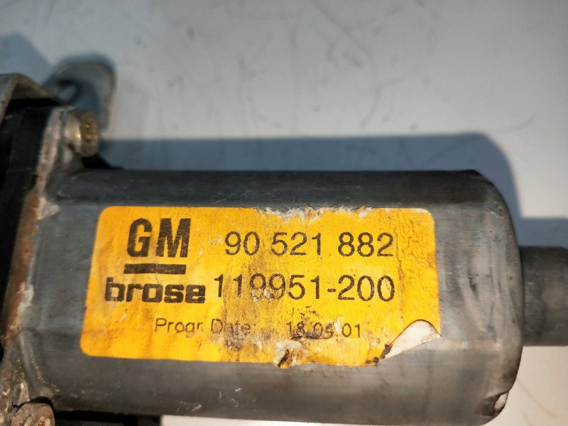 Recambio de elevalunas delantero derecho para opel astra g berlina 2.0 dti referencia OEM IAM 90521882 119951200 5P Recambio de elevalunas delantero derecho para opel astra g berlina 2.0 dti referencia OEM IAM 90521882 119951200 5P