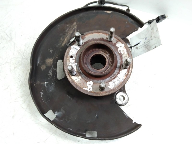 Recambio de mangueta delantera derecha para chevrolet cruze station wagon ltz referencia OEM IAM   