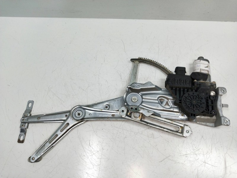Recambio de elevalunas delantero derecho para opel astra g caravan 1.8 16v cat referencia OEM IAM 90521882 119951XXX 5P R