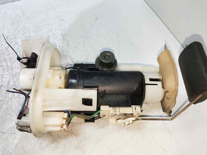 Recambio de bomba combustible para hyundai matrix (fc) 1.6 cat referencia OEM IAM 3111017000 083000730 DENSO AFORADOR